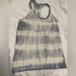 Lululemon size 10 Swiftly Tank